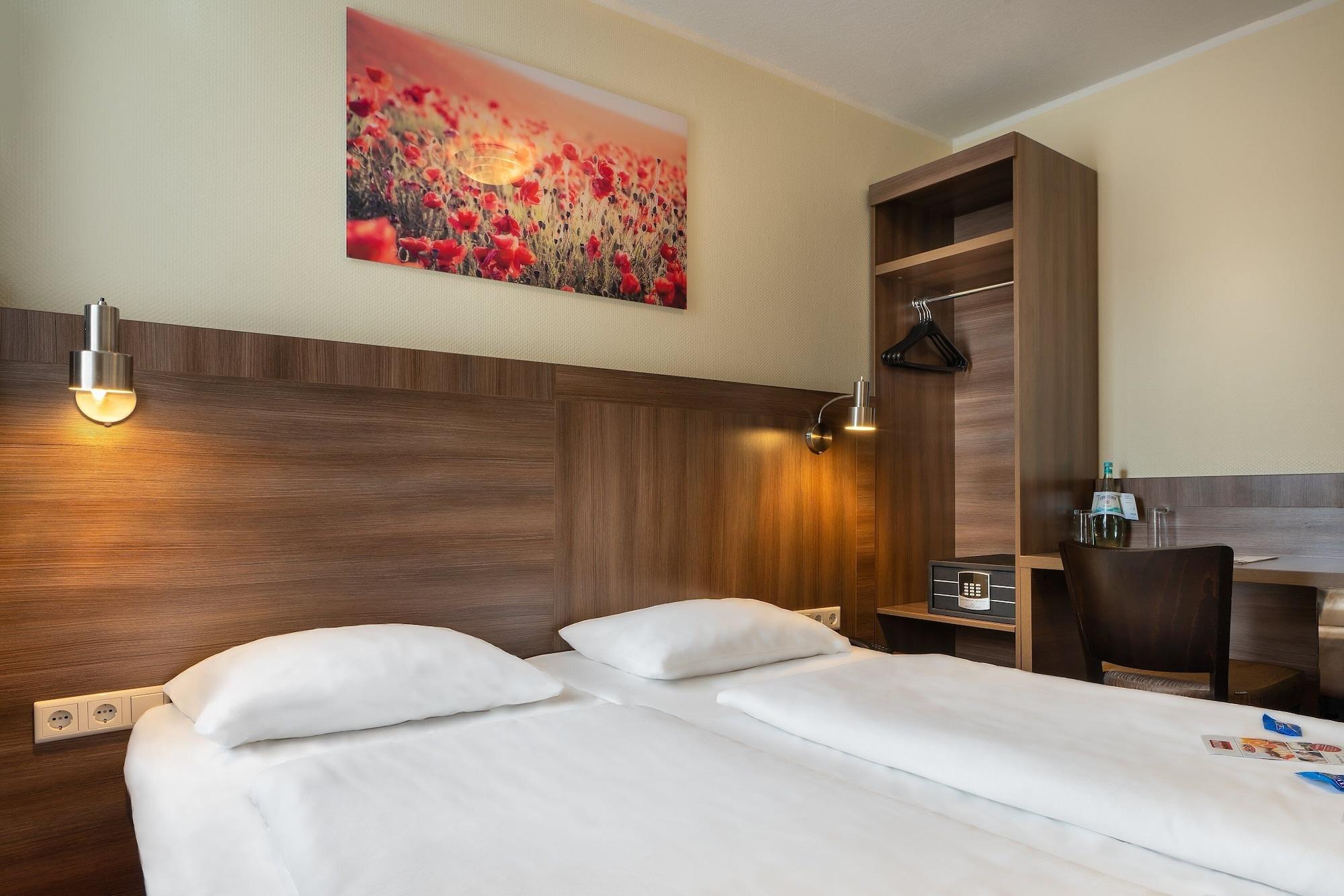 Hotel Leonet Κολωνία Εξωτερικό φωτογραφία