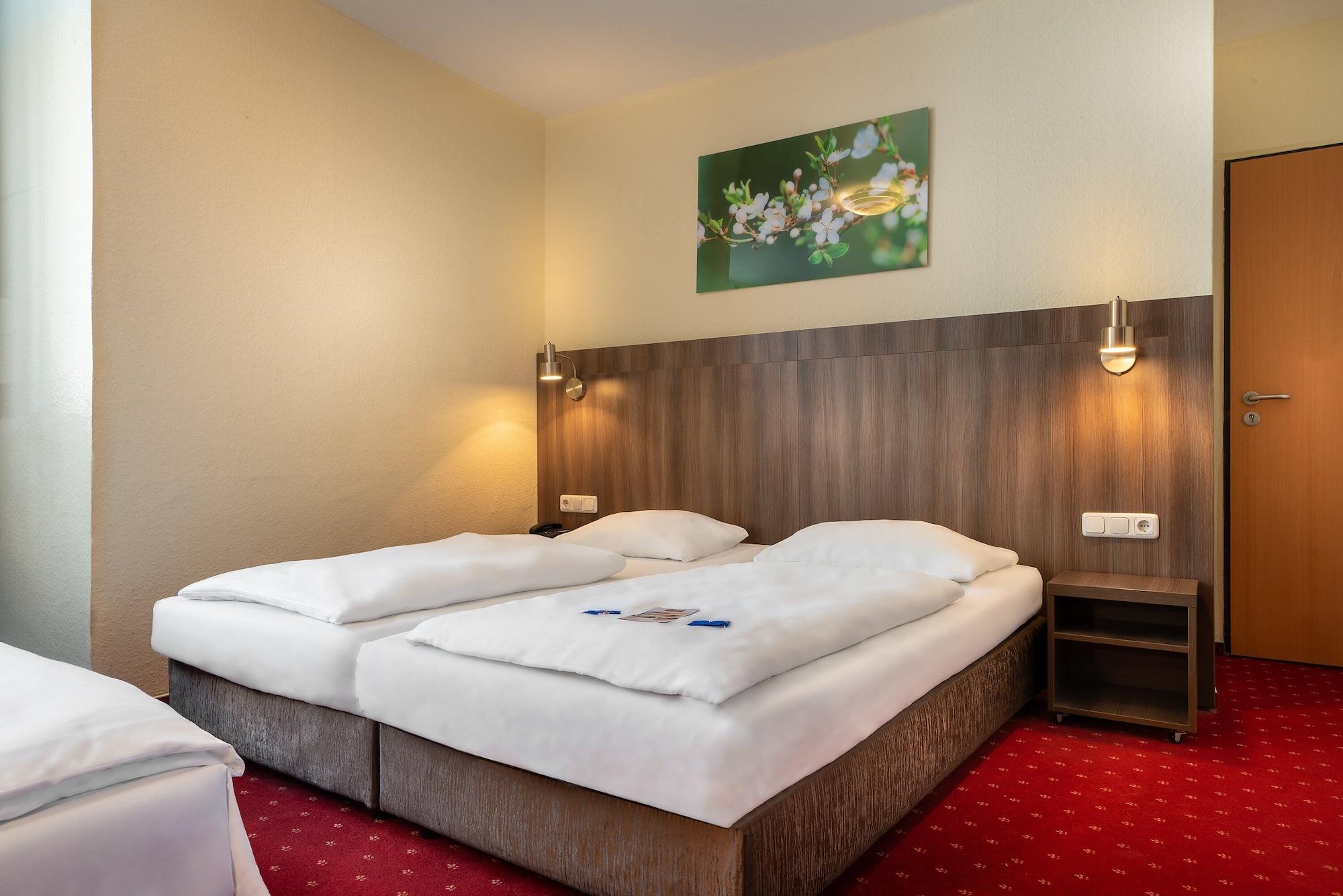 Hotel Leonet Κολωνία Εξωτερικό φωτογραφία