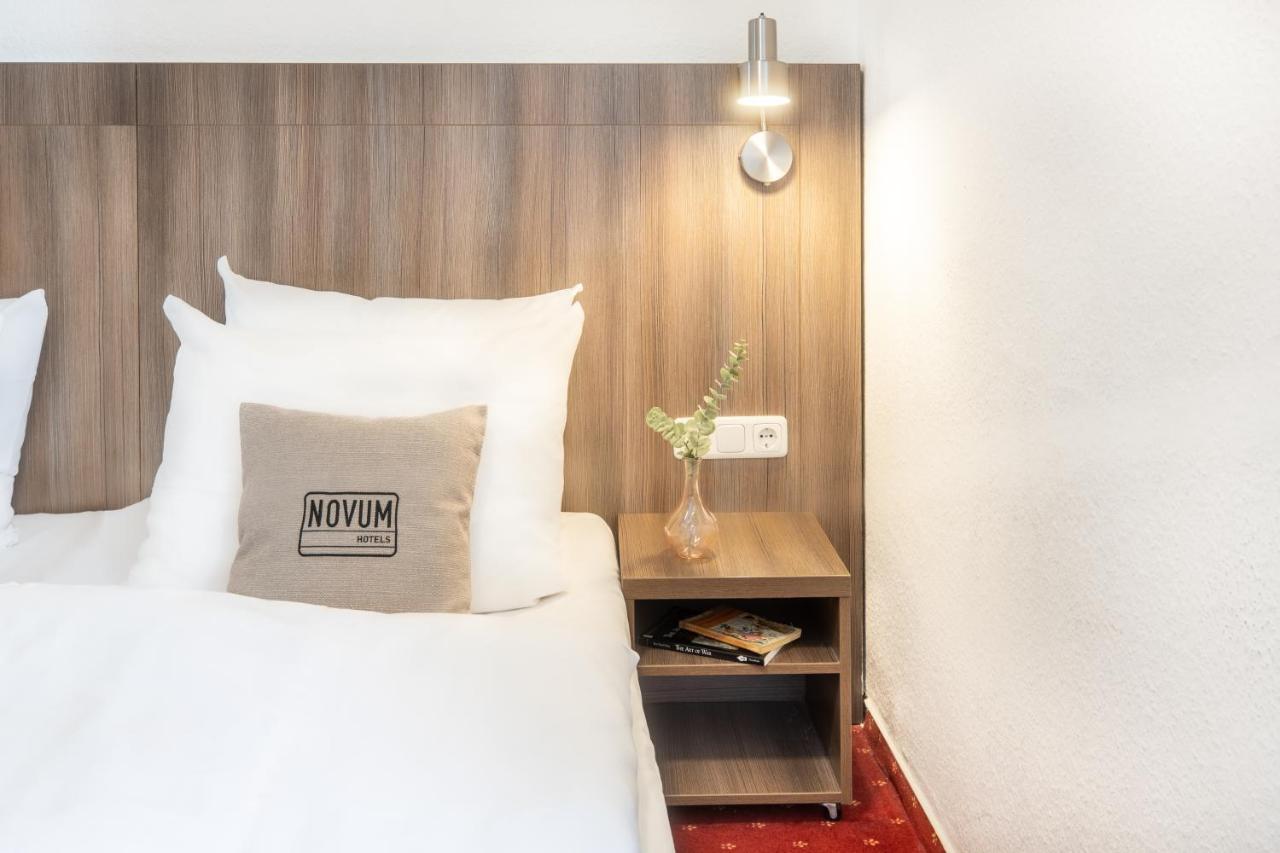 Hotel Leonet Κολωνία Εξωτερικό φωτογραφία