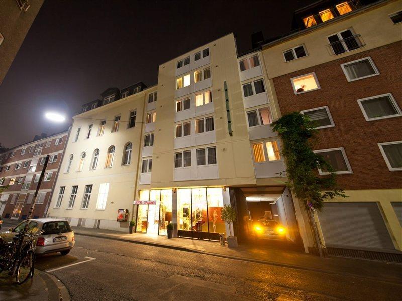 Hotel Leonet Κολωνία Εξωτερικό φωτογραφία